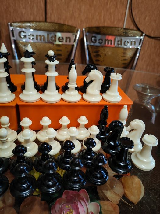 Набор в родной Карболитовой коробке шахматы Карболитовые советы