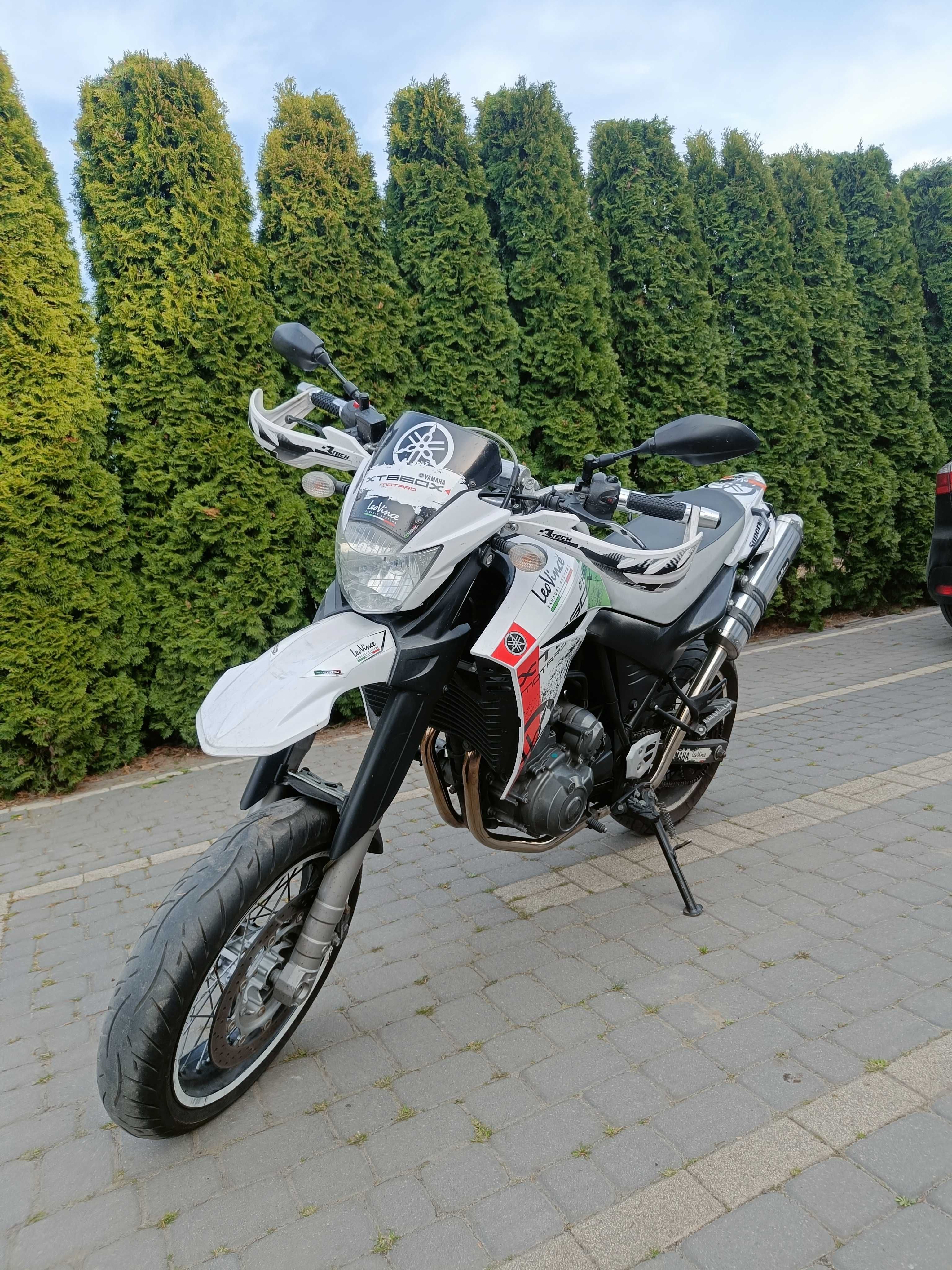 Yamaha xt660x 2006r wydech Leo Vince
