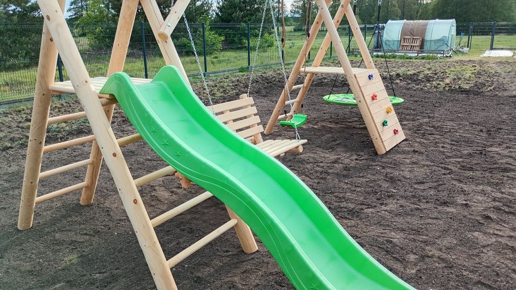 Huśtawka domek plac zabaw