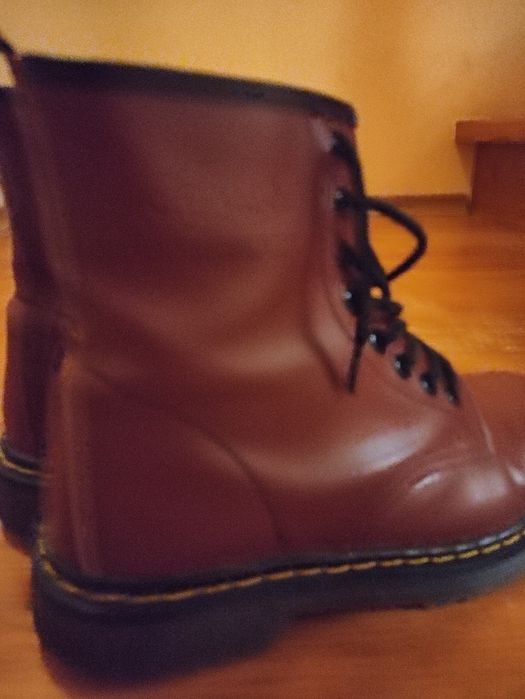 черевики Dr Martens