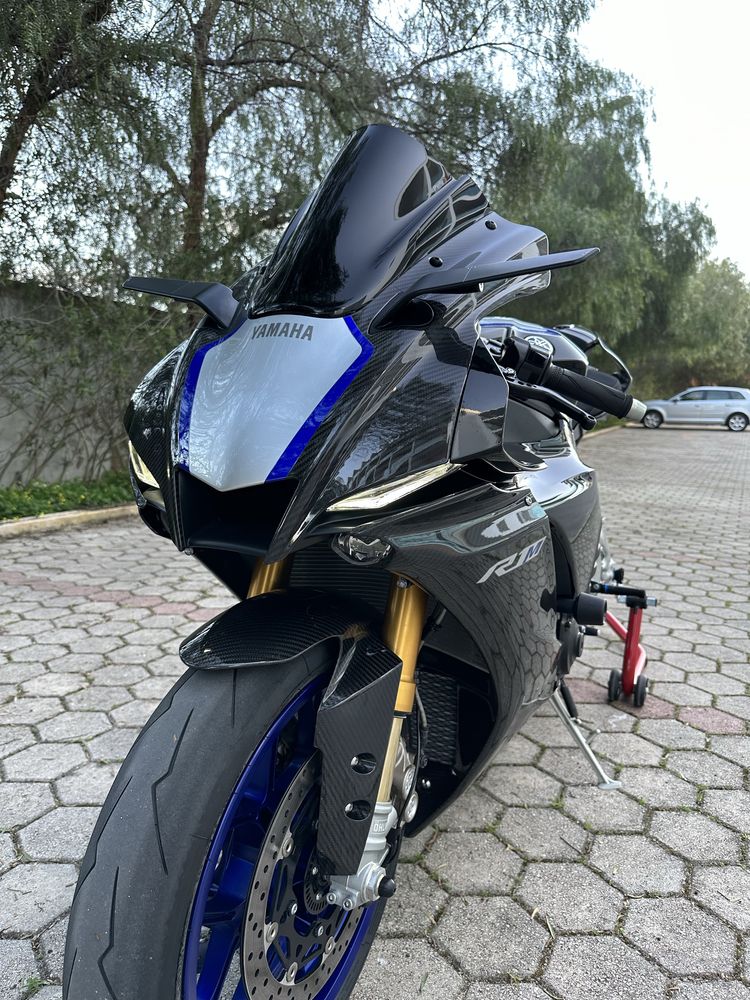 Yamaha YZF R1M 2021