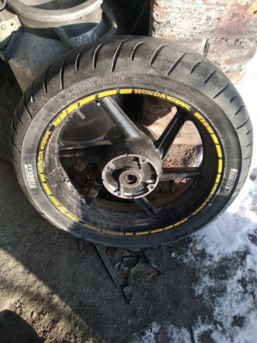 Honda cbr 600  стартер, реле стартера, пластик, колеса, ручки
