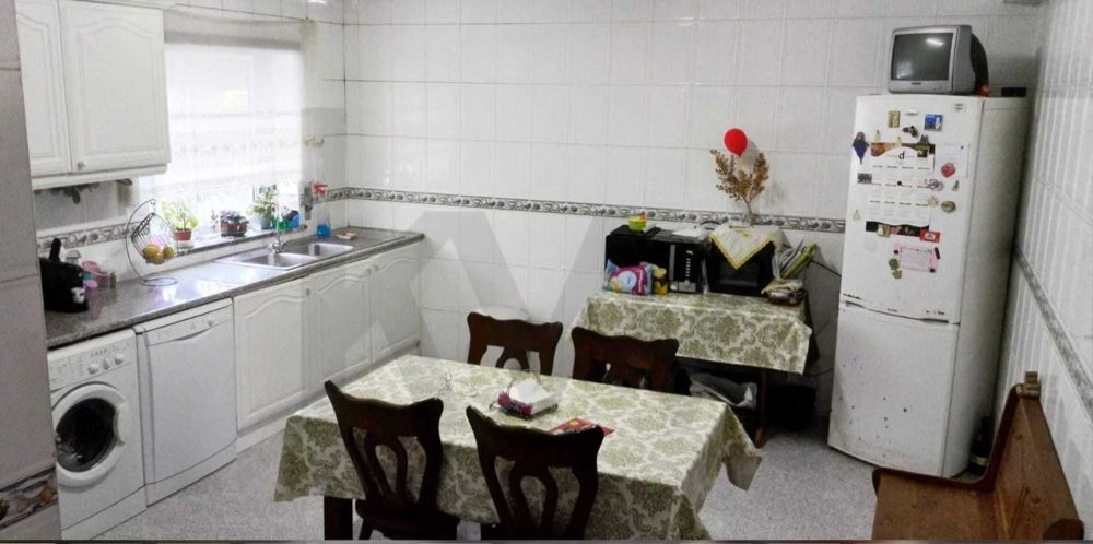 Apartamento T2 com Garagem - Tábua