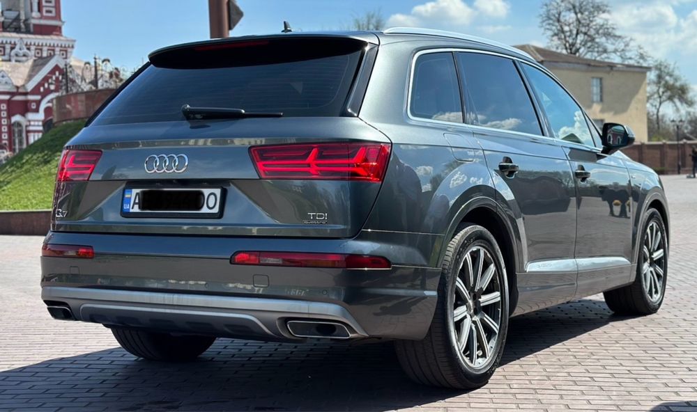 Продам Audi Q7 TDI 2016 3.0 S-line