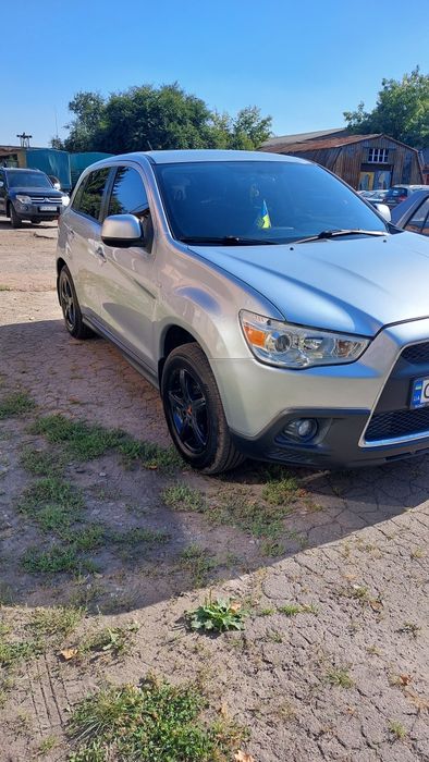 Продам міцубісі asx