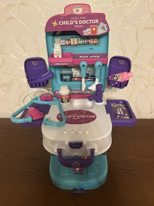 Продам набір лікаря