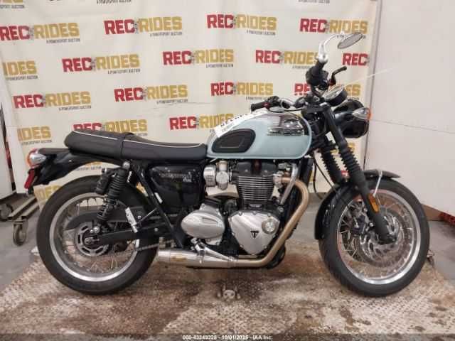 Triumph Motorcycle BONNEVILLE T120/BLACK 2023