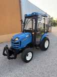 Traktor komunalny LS J27HST