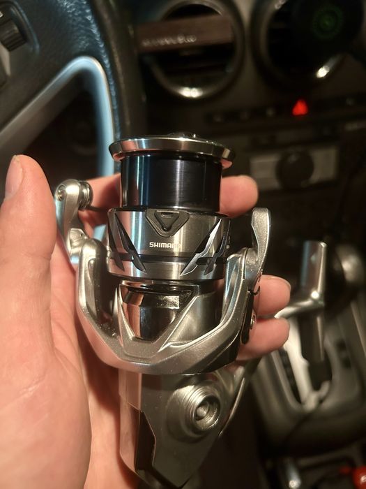 Sprzedam kołowrotek Shimano Stradic 3000 MHG – stan idealny!