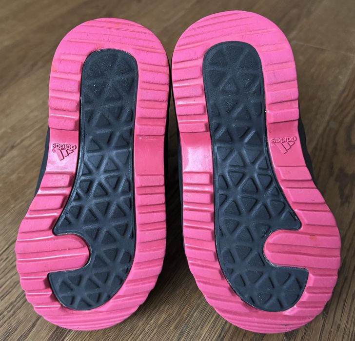 Adidas зимние сапоги сноубутсы р.31(19 см)