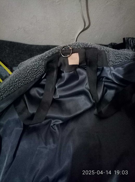 Шубка пллюшевая NUGO studio