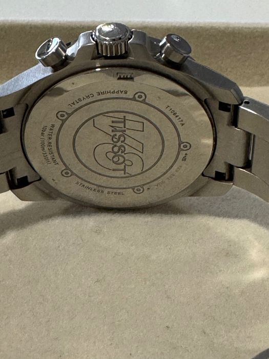 Tissot V8 - 42,5mm