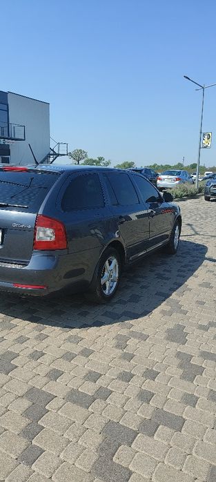 Породам  авто  Skoba  Octavia 2011
