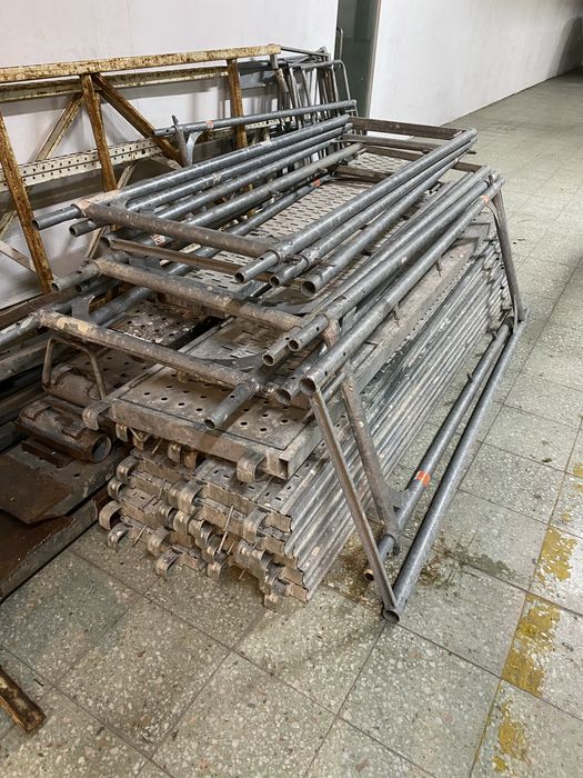 Kit Andaimes (Pouco usado)