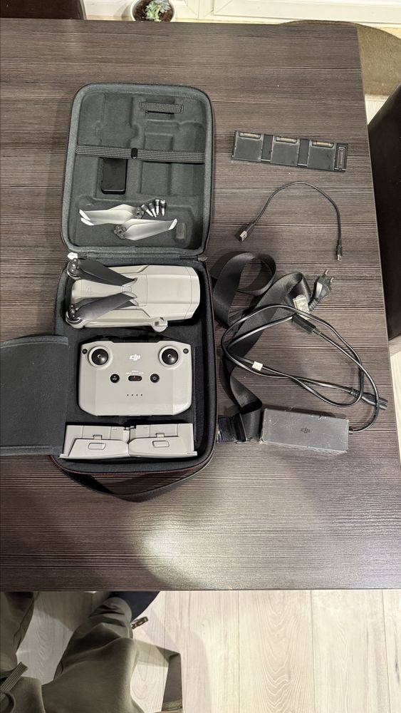 Dron DJI mavic air 2 combo