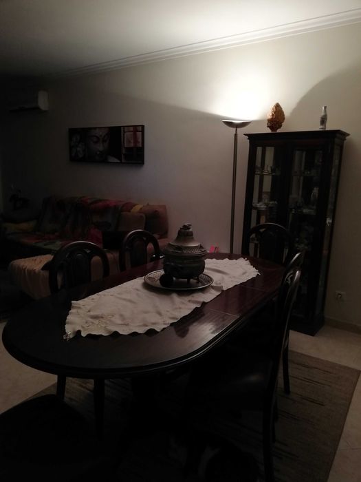 Extendable oval-shaped table opportunity, without chairs64584904113922120