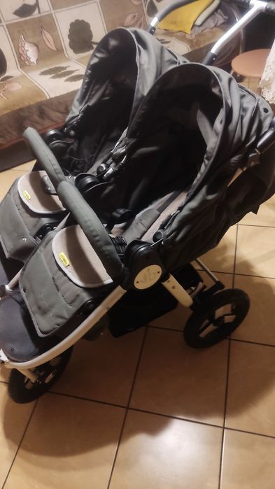 Wózek bliźniaczy bumbleride