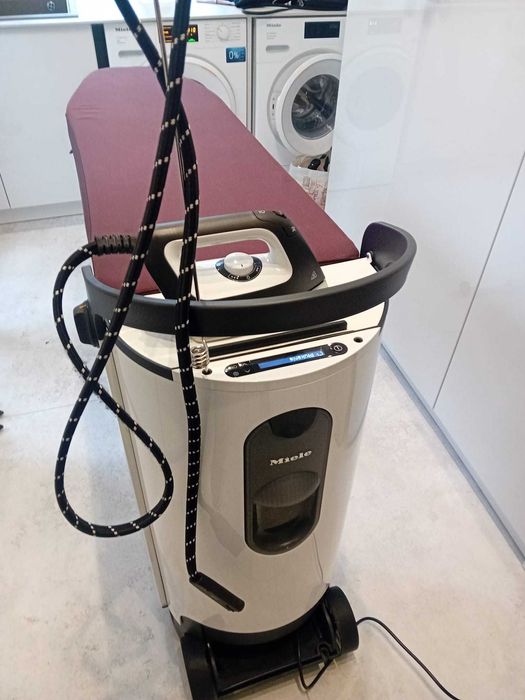 System prasowania Fashion Master MIELE B4847 stan idealny