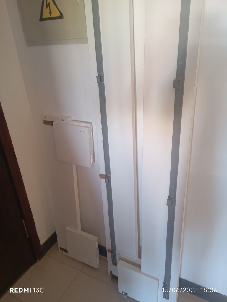 Cama de solteiro como nova