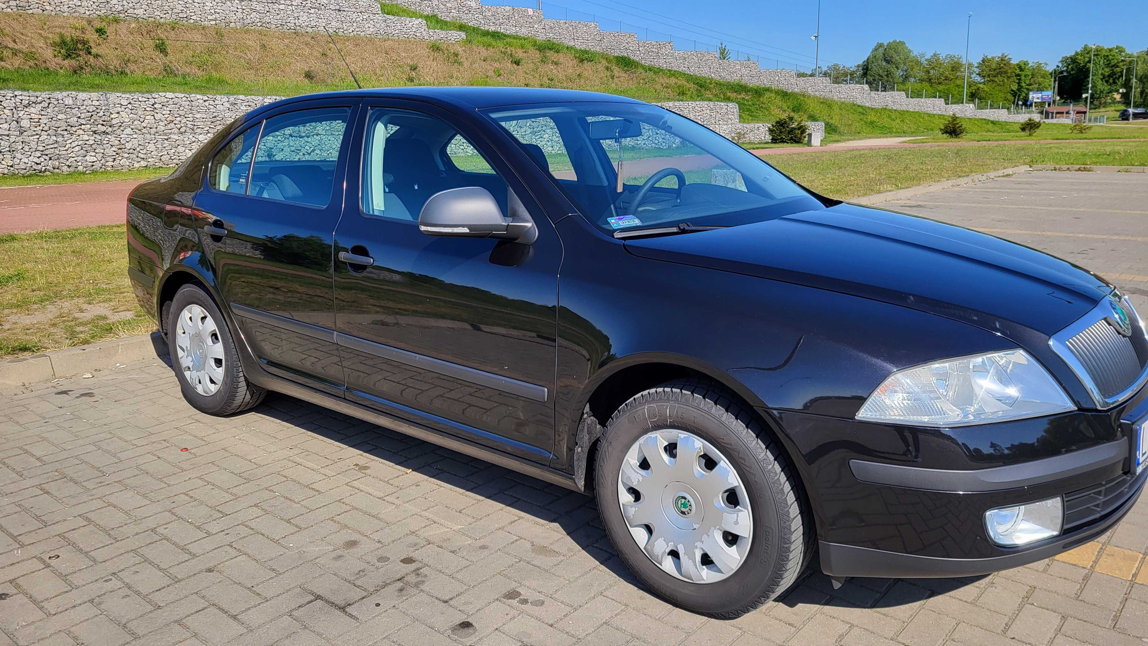 SKODA OCTAVIA 1.6 B + LPG 2011 r.