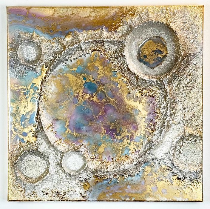 Quadro texturizado em tela, obra autoral "Bloom Crater"