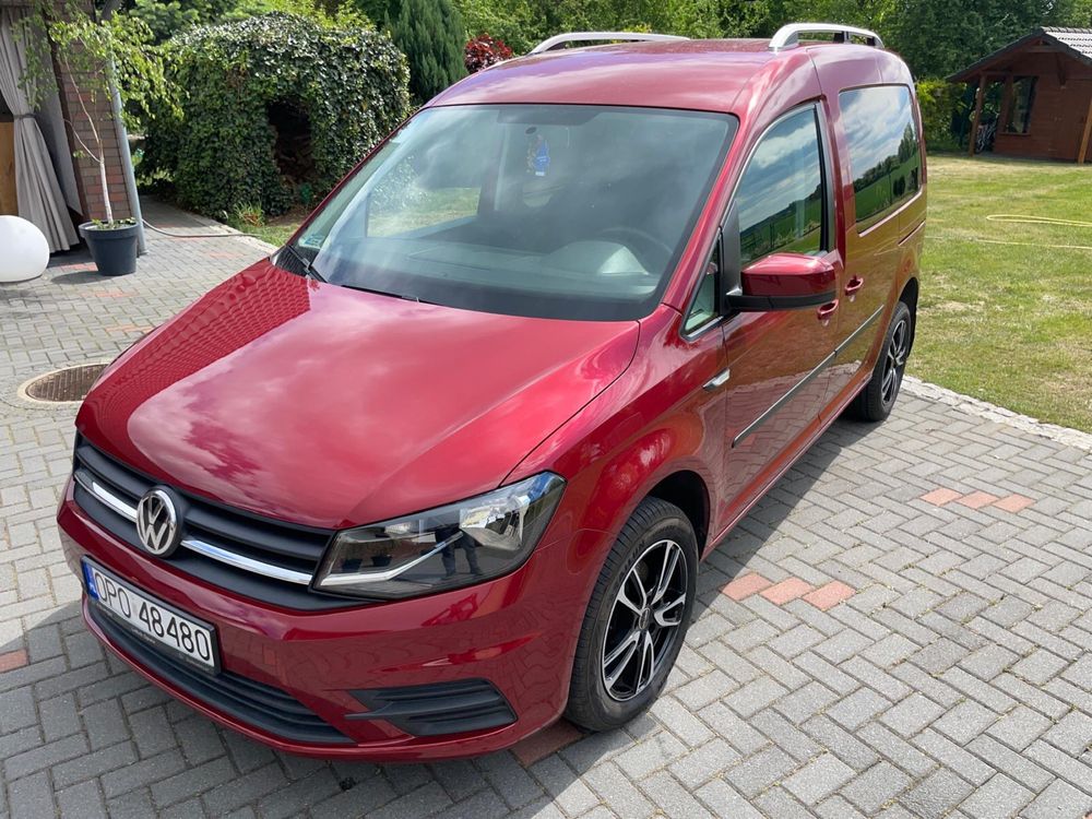 Sprzedam VW Caddy 5 os. 2.0 TDI