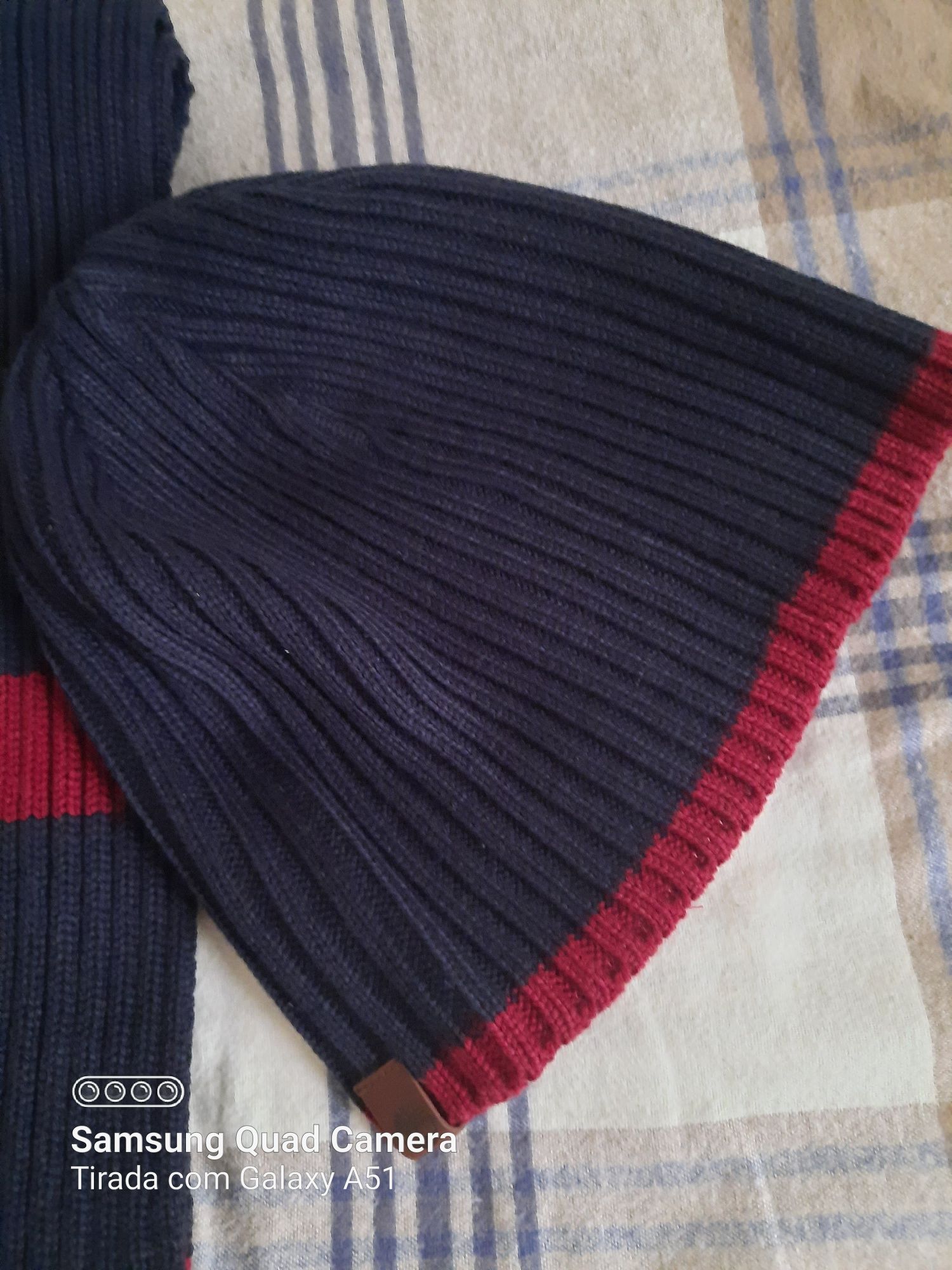 Cachecol e gorro Timberland novos