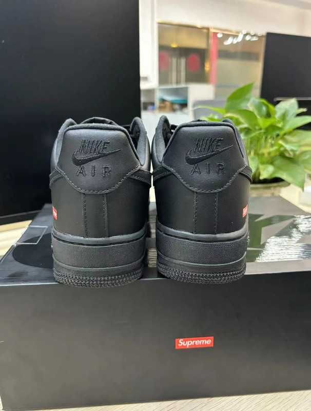 Nike Air Force 1 Low Supreme Black 45