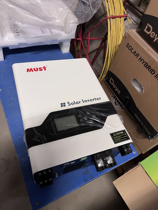 Комплект резервного живлення 3kW Must PV18 3024+2АКБ Carbon 12V 100Ah
