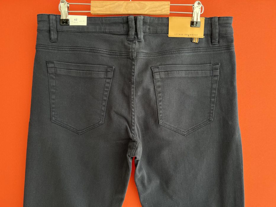 Lefties ZARA Оригінал чоловічі джинси штани розмір 32