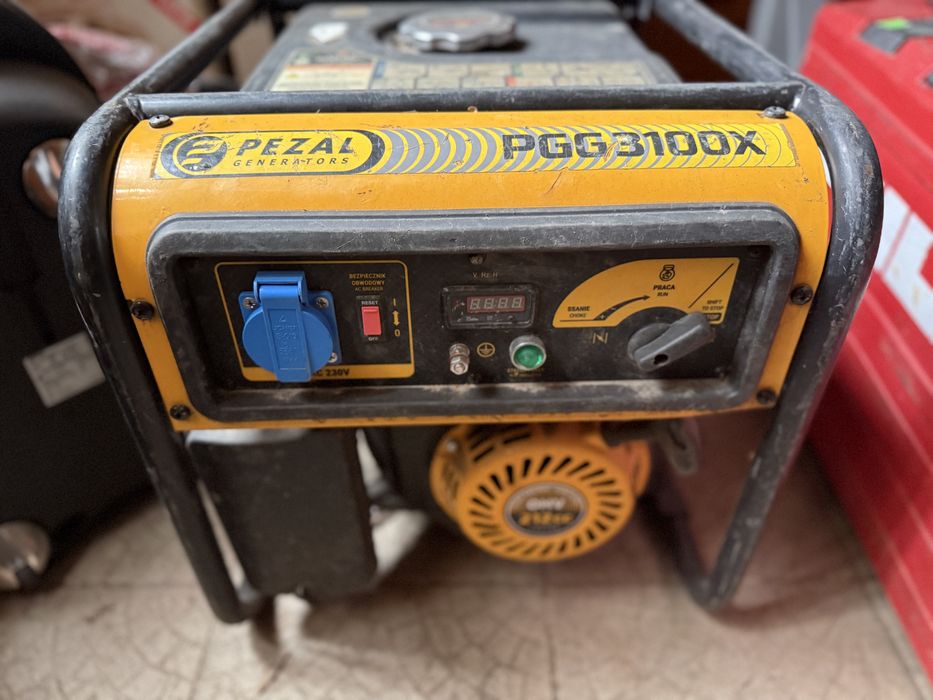 Agregat 3kw pgg3100x mało używany