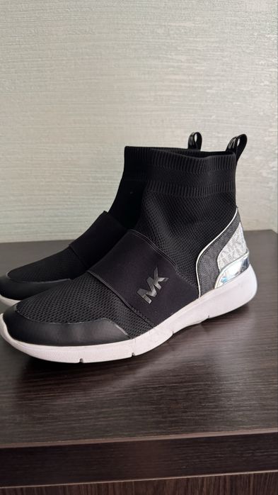 Кросівки, снікерст Michael Kors. розмір 39-39,5