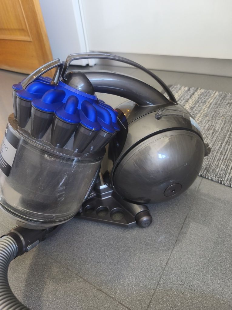 Dyson DC37 Advanced  Allergy