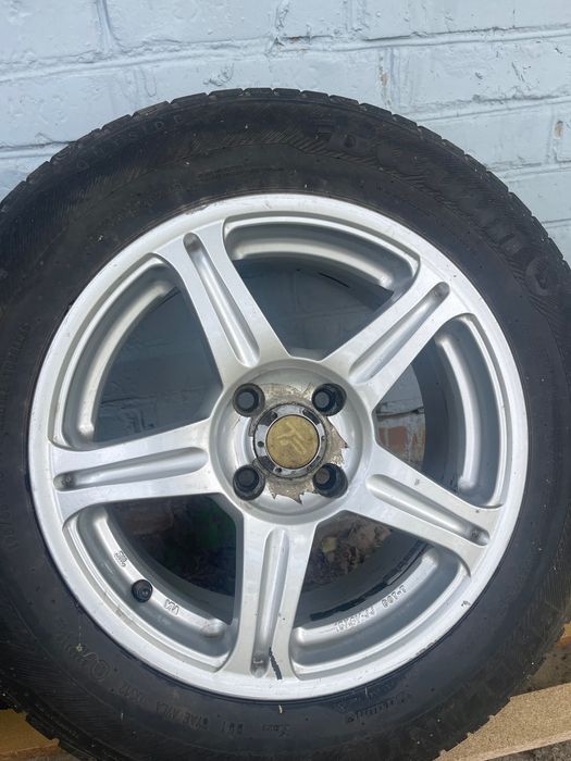 Продам диски R15 4*100 в комплекті з болтами та центраторами