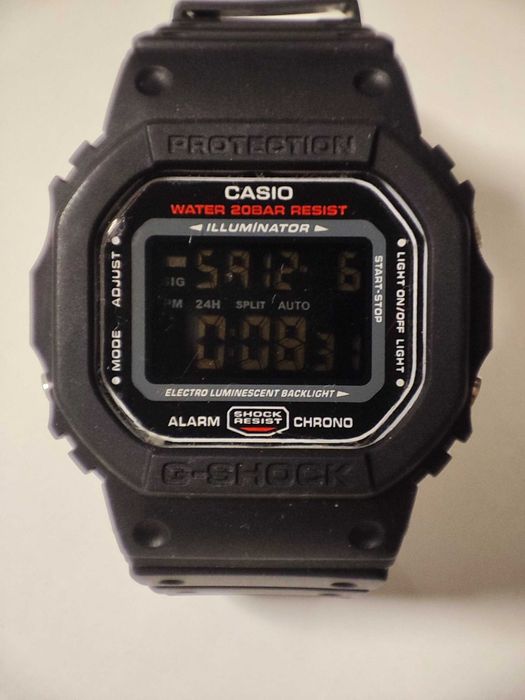 Часы Casio G-Shock GW-M5600HR (модуль2560) оригинал состояние новых