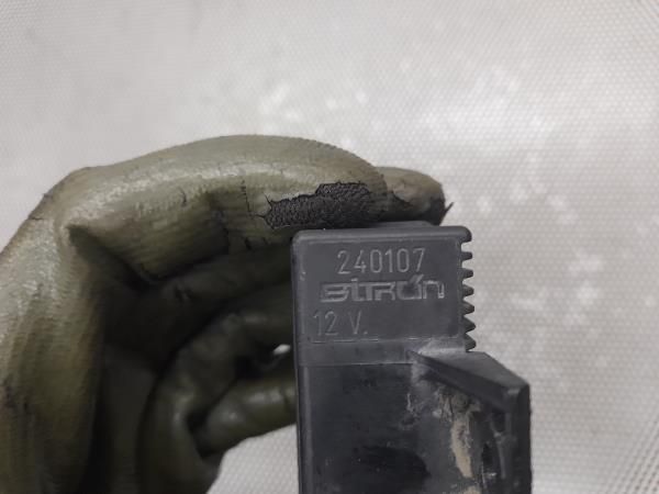 Botão / interruptor electromecânico / relé CITROËN C2 (JM_)