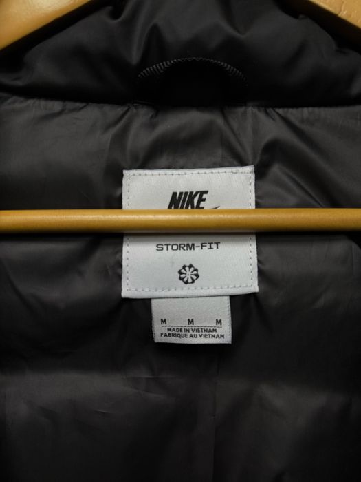 Жилетка Nike Storm-fit