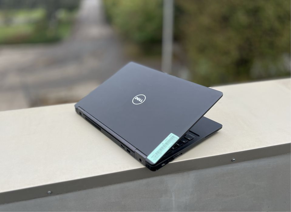 Ноутбук Dell Latitude 5580/15.6"FHD IPS/i5-6300U/8GB+256GB/Гарантія