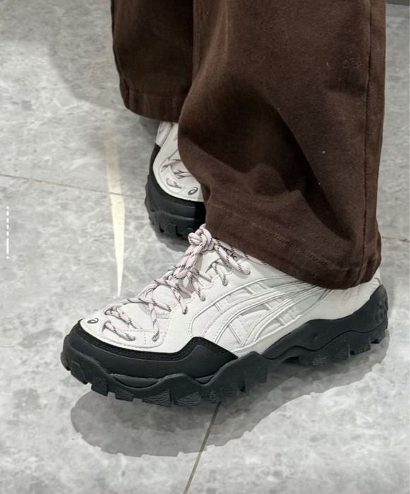 Asics gel pickax РОЗПРОДАЖ!