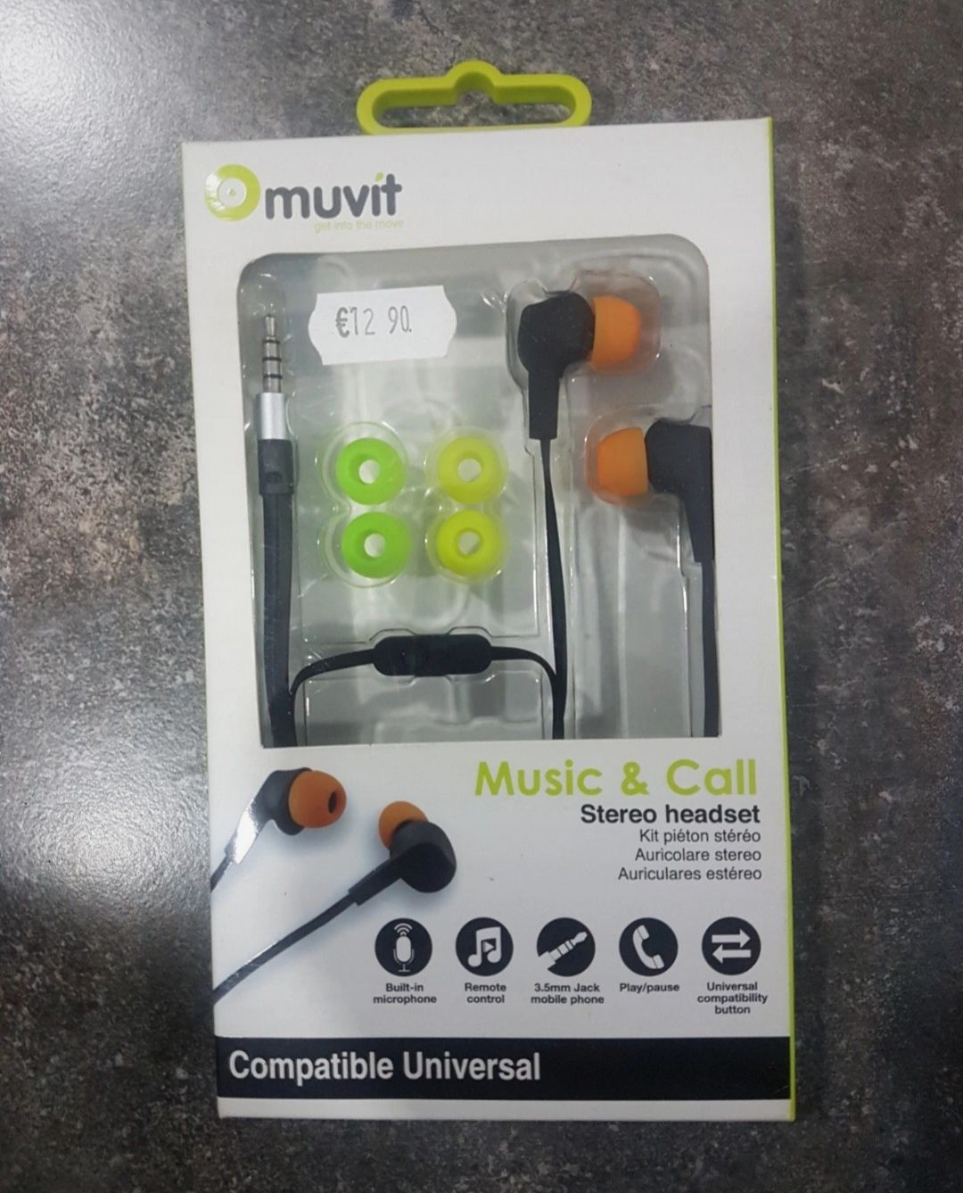 Phones Muvit.
Cores laranja, verde.
Novos