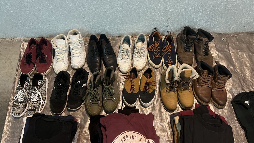 Lote de Roupa Homem S e M calcado 40 e 41