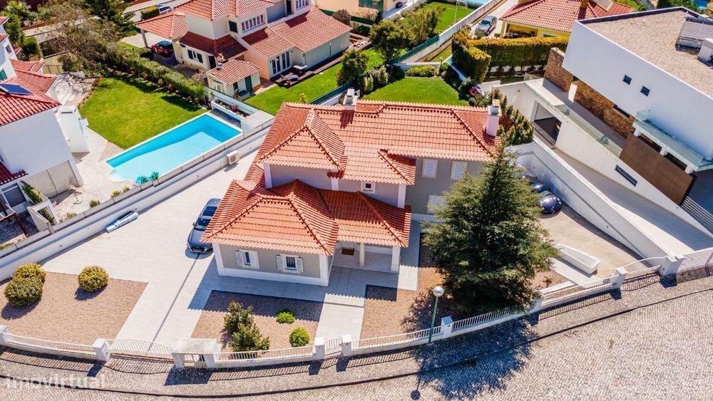 MORADIA T4 Renovação Total 2022