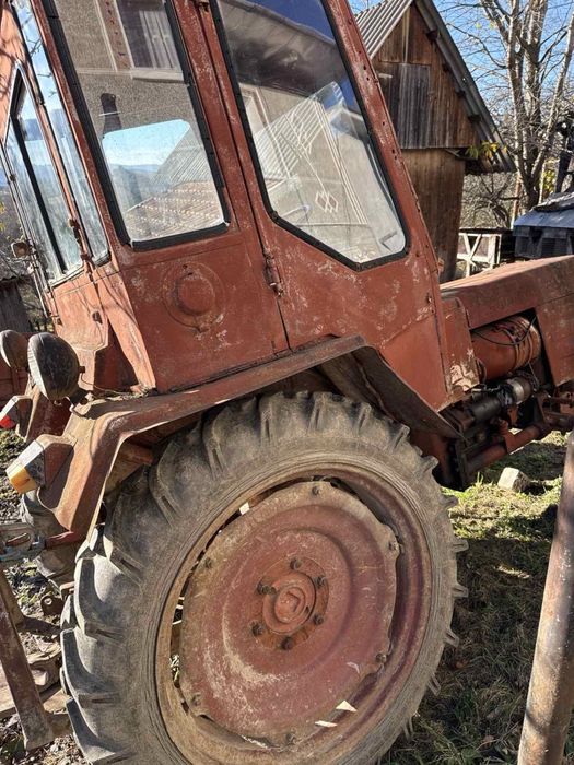 Продам трактор Т25