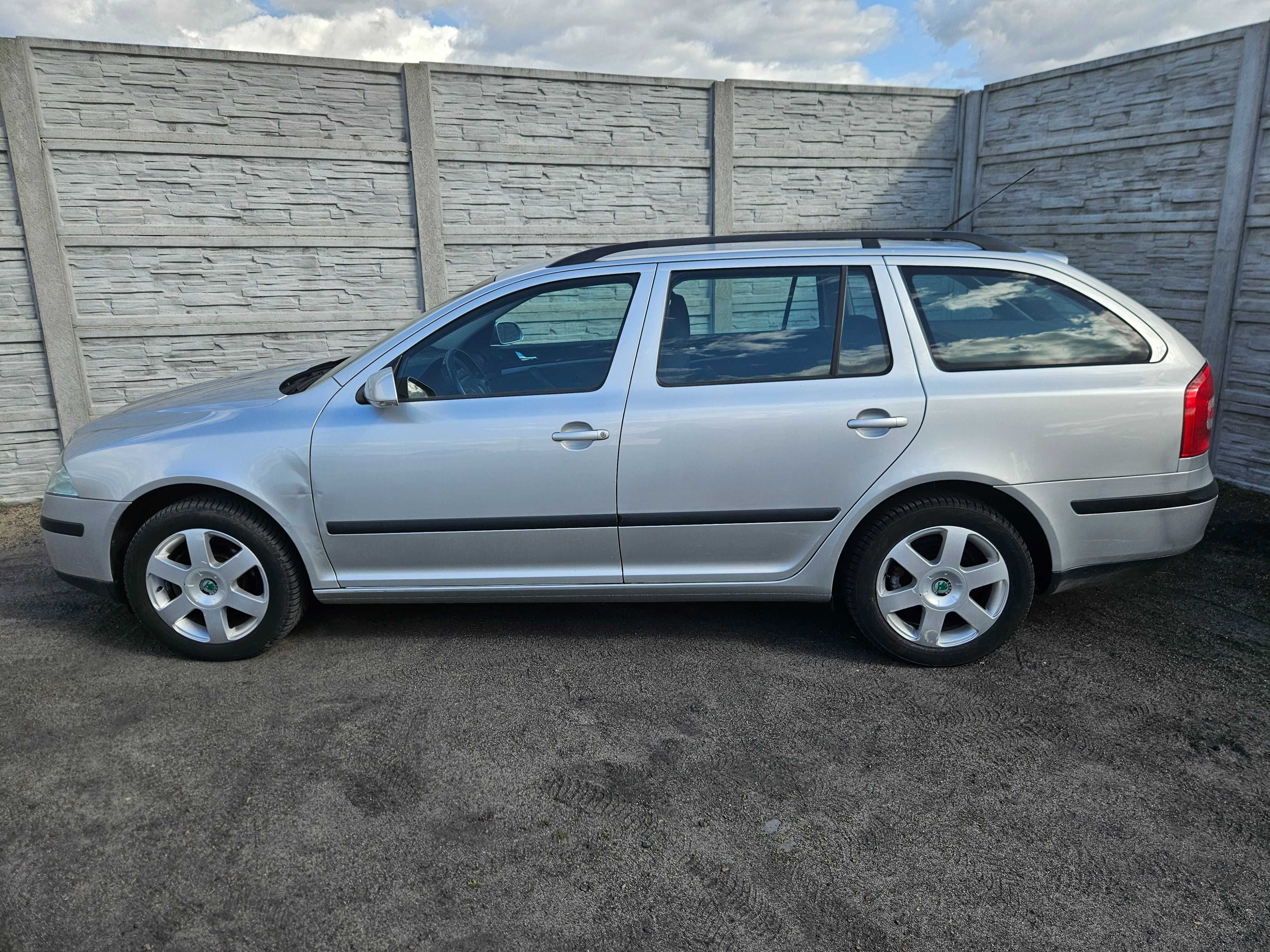 Skoda Octavia Elegance 1.6 MPI