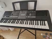 Keyboard Yamaha E423