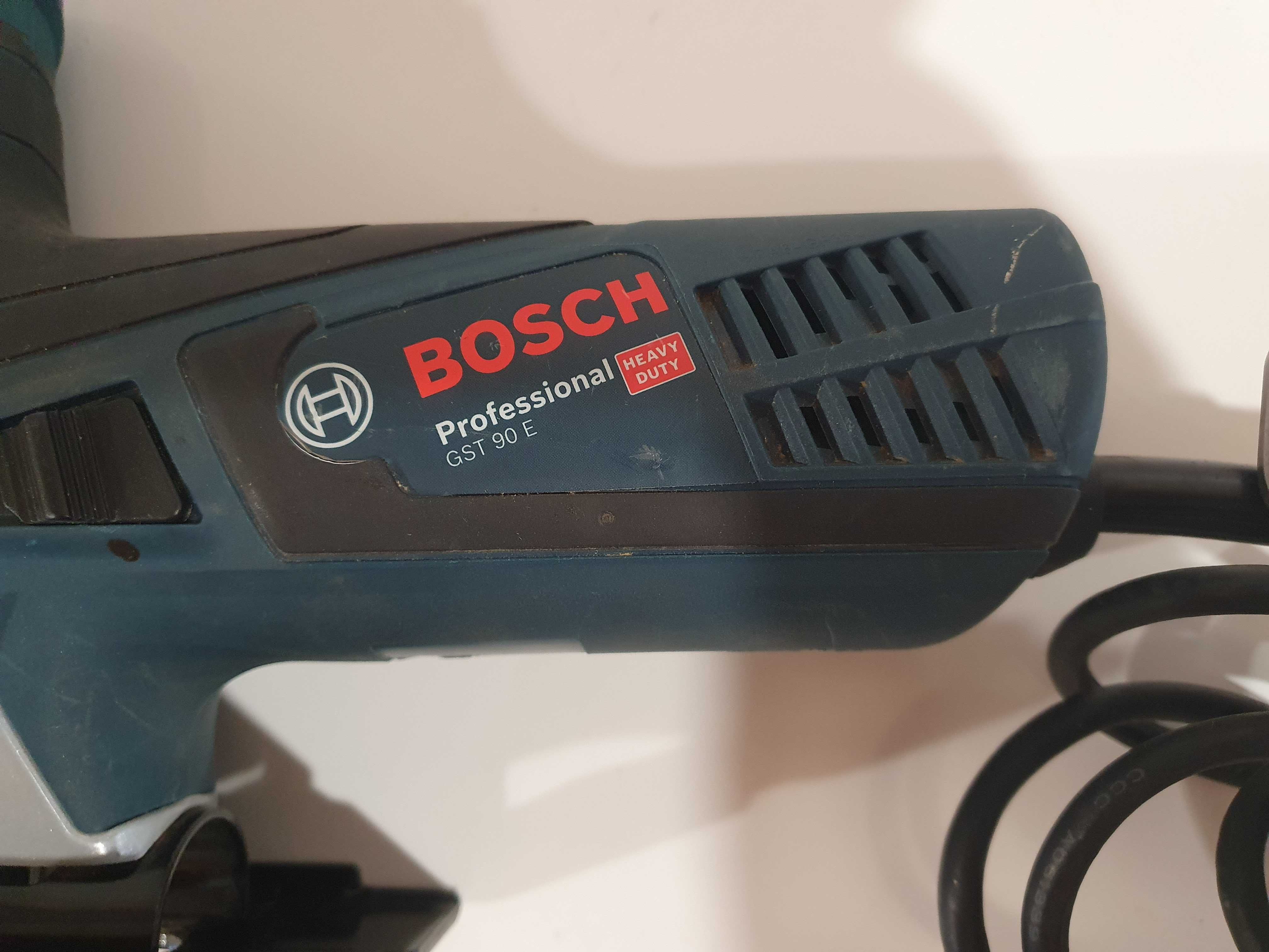 электро лобзик BOSCH GST 90E