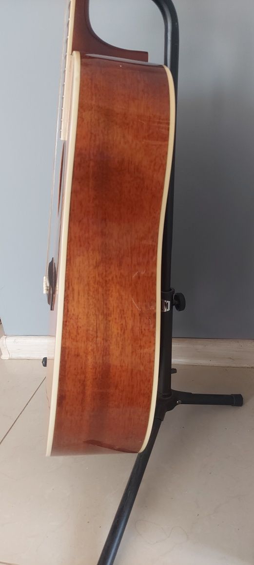 Gitara akustyczna MORRIS model 528, potężny dreadnought z lat 70-tych