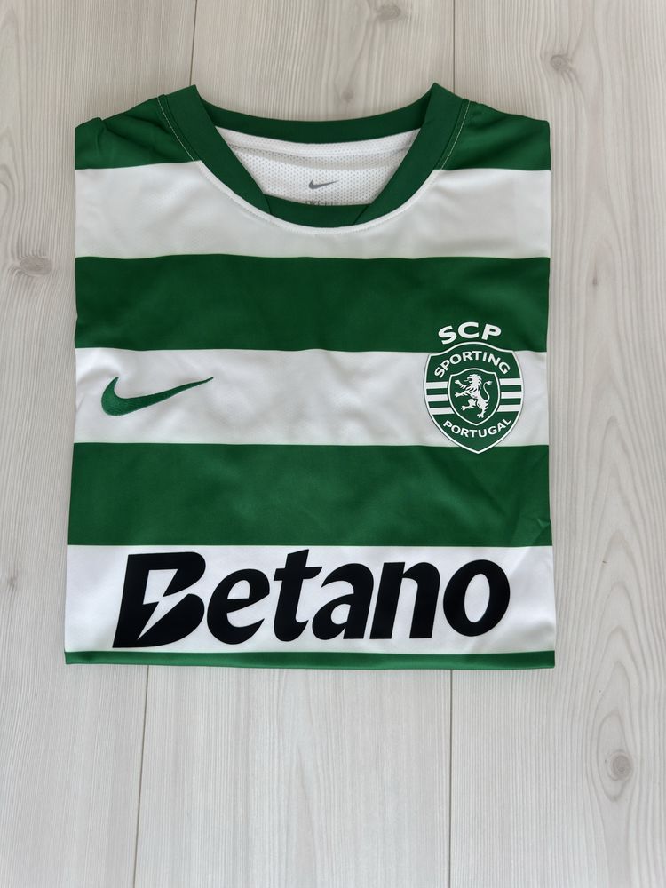 Camisola principal Sporting 25/26