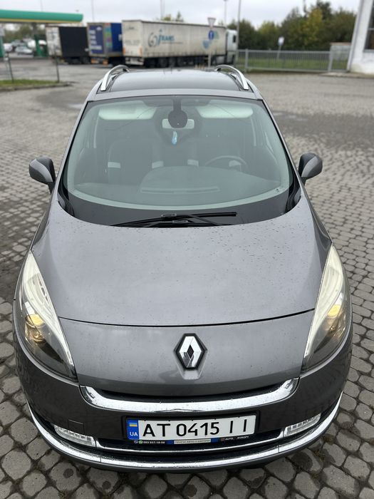 Renault Grand Scenic (Рено Сценік) 2012р. 1.5 Дизель. Автомат.