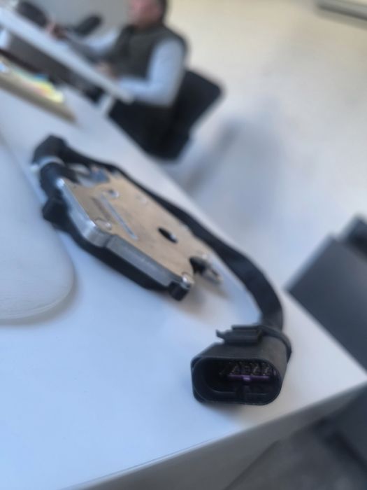 VW/Audi Interruptor transmissão ZF5HP19A 01V - 5HP19A - 01V919821B